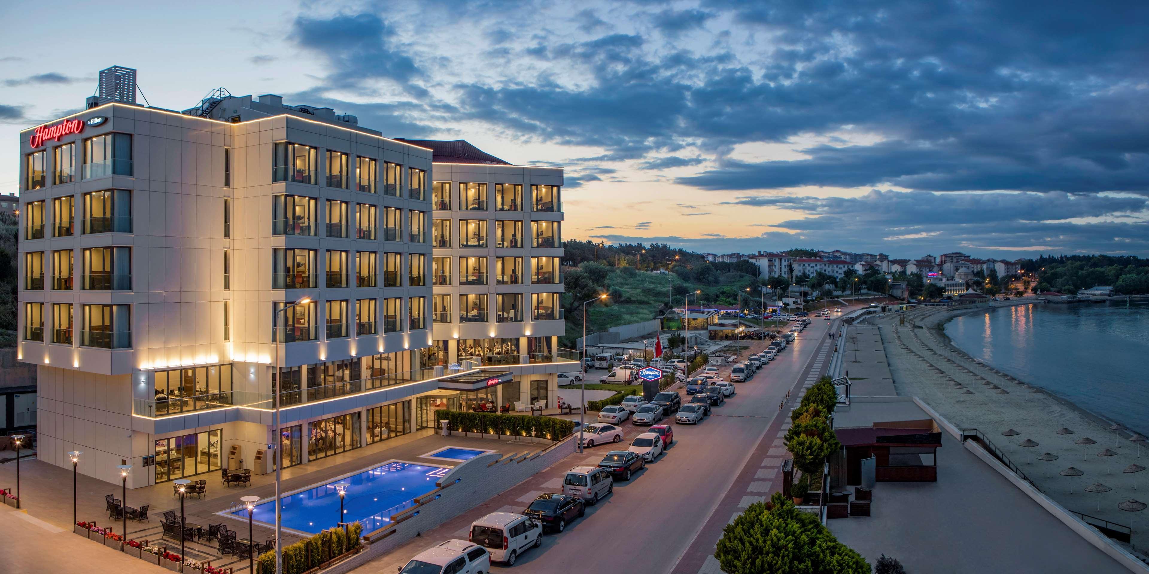 Otel Hampton By Hilton Canakkale 3*